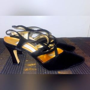 CARRIAGE COURT size91/2 M25132569 Sole Composition Leather Black Velvet Strappy